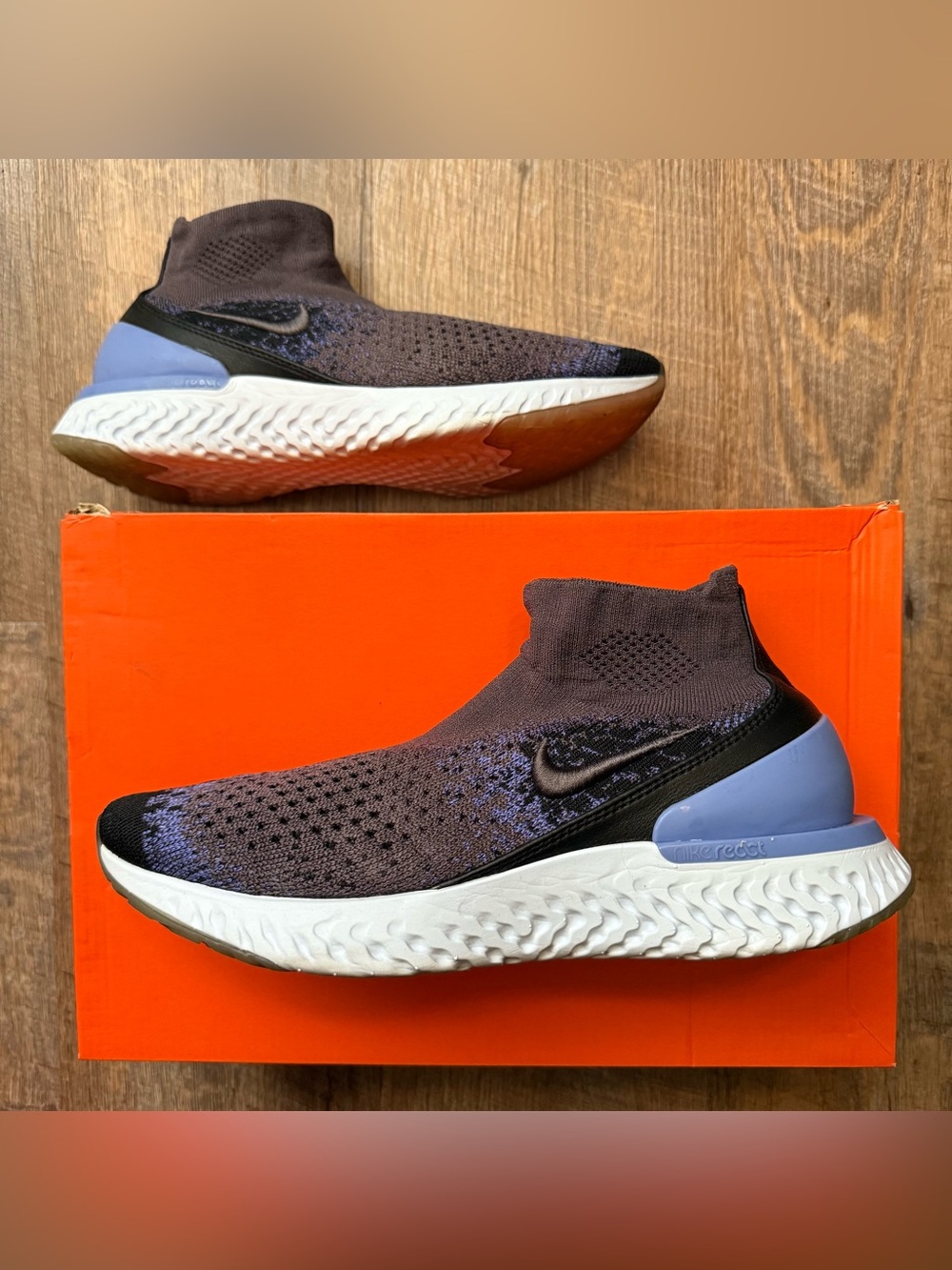 Nike Rise React Flyknit Thunder Grey